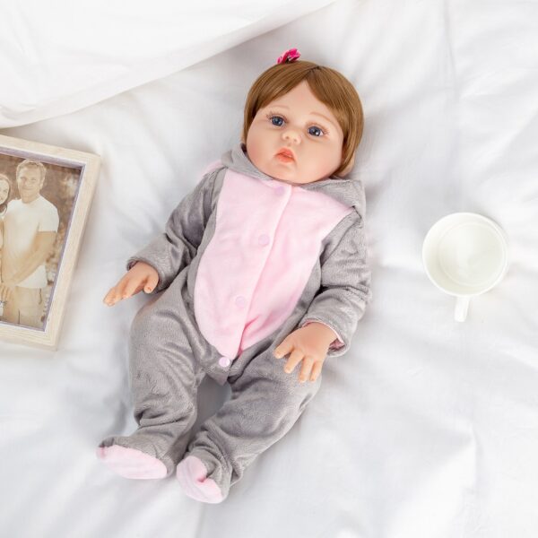 Bebê Reborn Elefantinho Realismo Encantador em Silicone Macio - Image 3